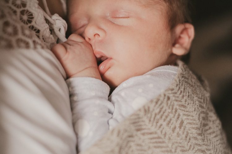 Porte-bébé, porte-bébé 6 en 1 pour nouveau-nés dès la naissance, bébés et  tout-petits